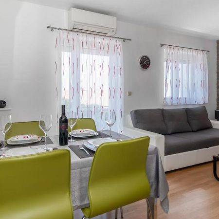 Apartman Dario Novi Vinodolski Eksteriør bilde